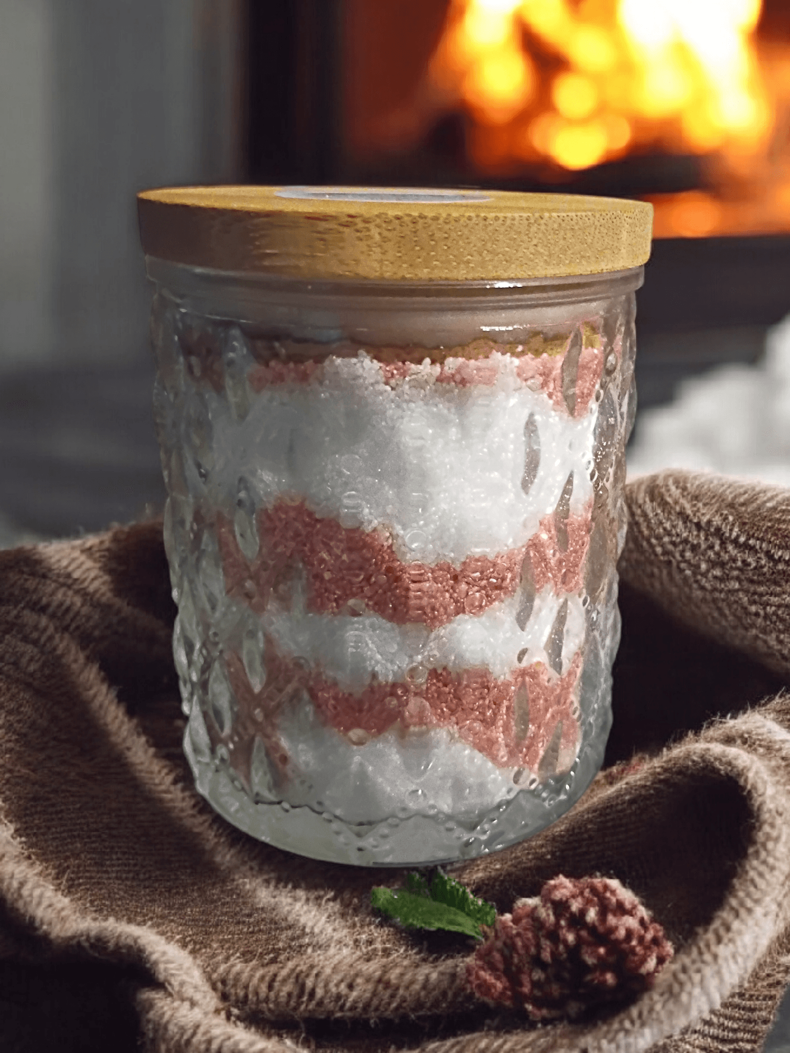 Winter Ribbon - Sand Wax